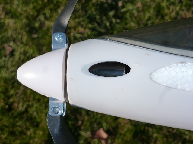 Rapide battery hatch latch