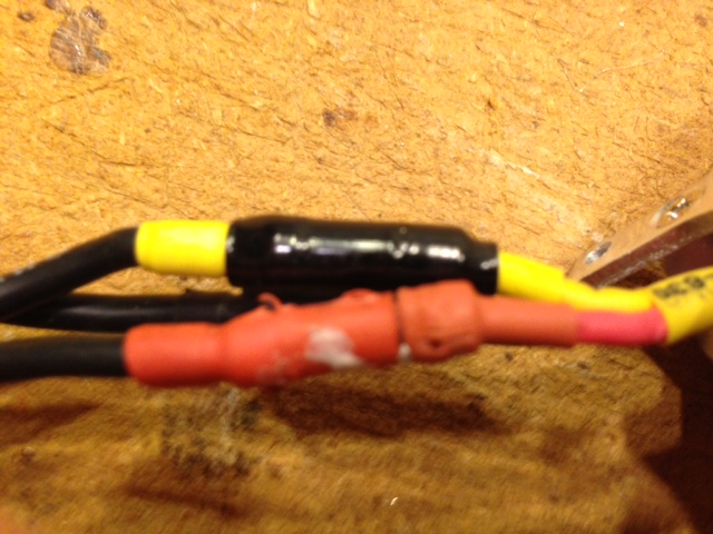 Photo of motor bullet connectors